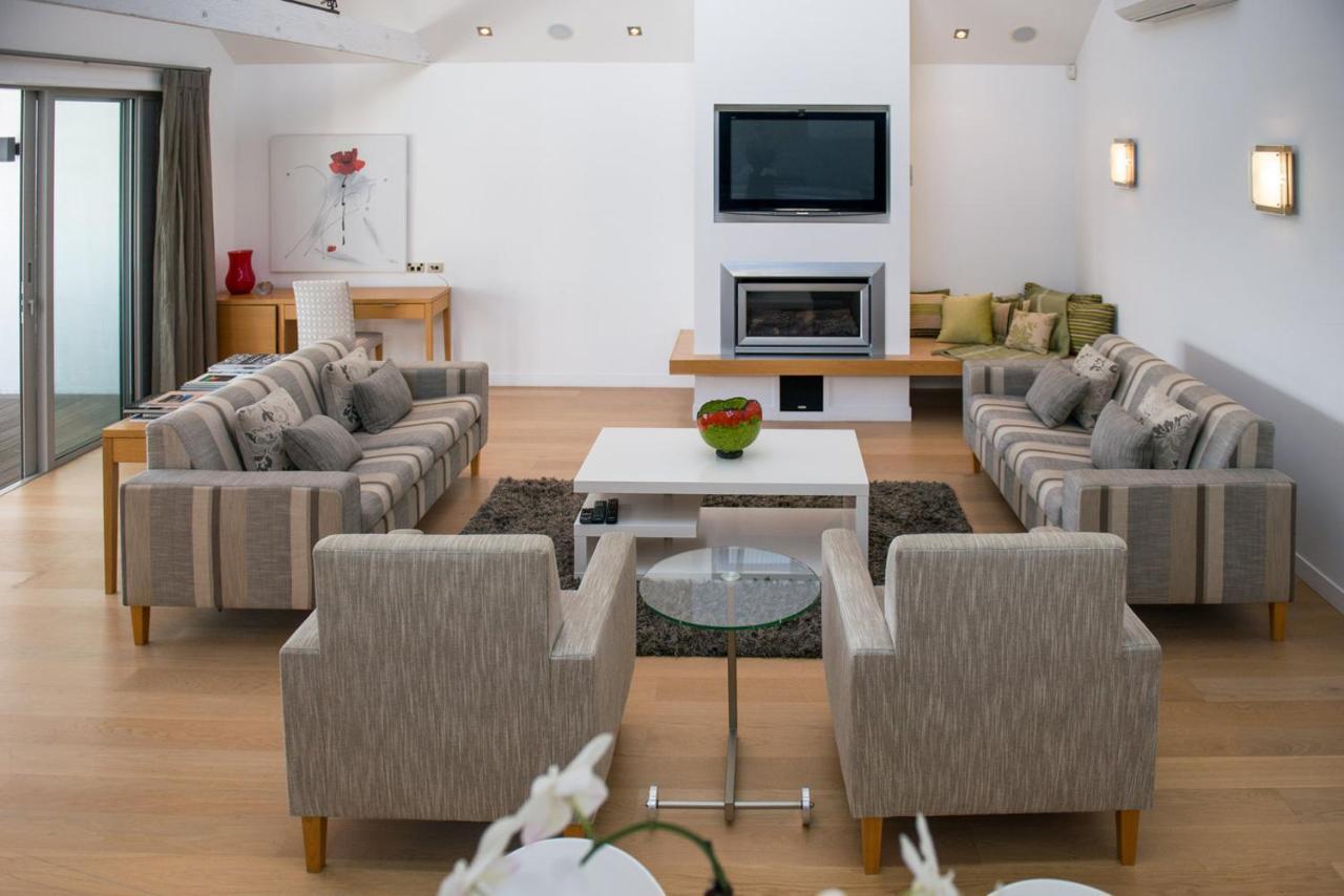 Luxurious Loft Apartments In The Heart Of Ahuriri Napier Ngoại thất bức ảnh